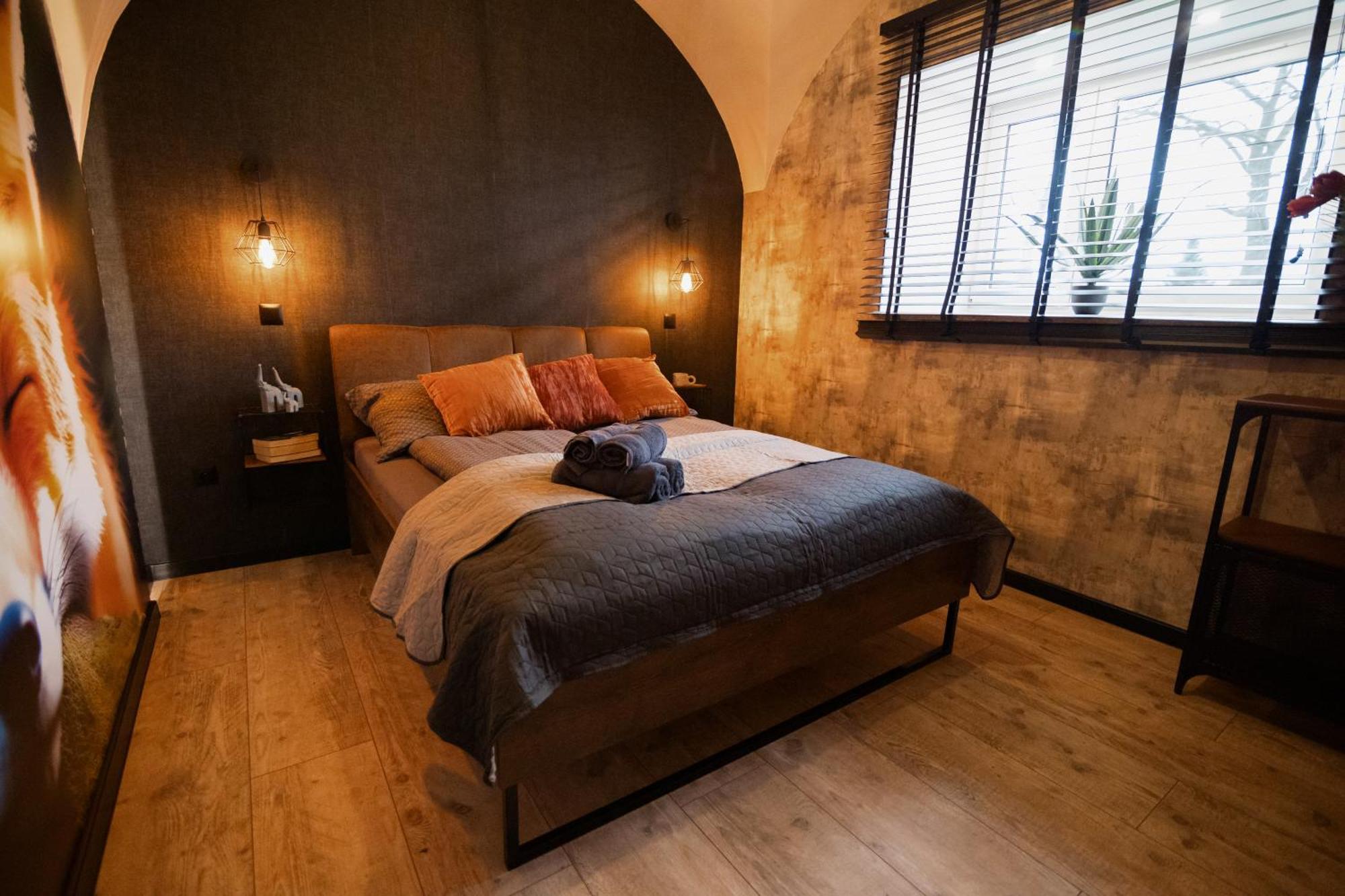 Lisia Nora Apartment Klodzko Bagian luar foto